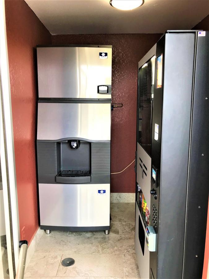 Star Plus Inn & Suites Selmer Εξωτερικό φωτογραφία