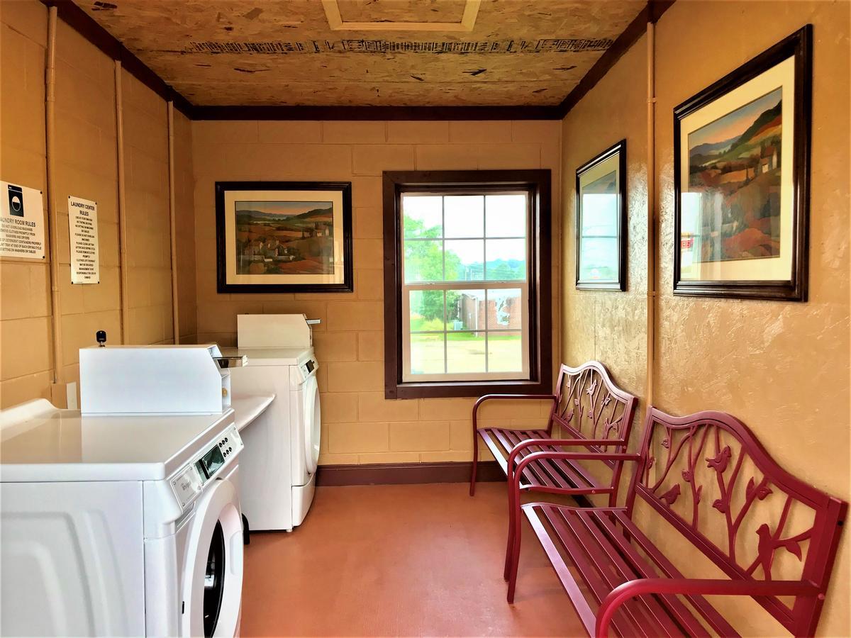 Star Plus Inn & Suites Selmer Εξωτερικό φωτογραφία