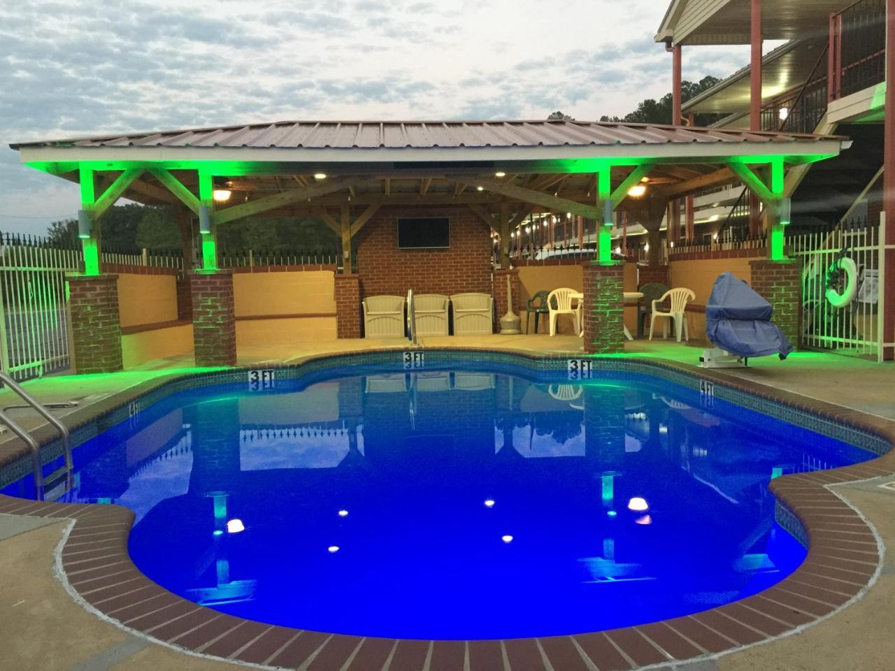 Star Plus Inn & Suites Selmer Εξωτερικό φωτογραφία