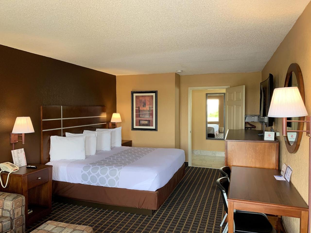 Star Plus Inn & Suites Selmer Εξωτερικό φωτογραφία