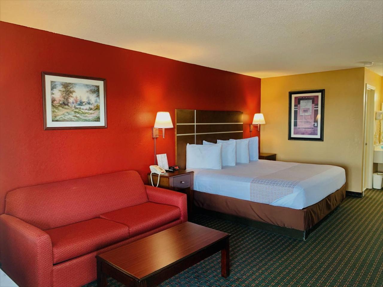 Star Plus Inn & Suites Selmer Εξωτερικό φωτογραφία
