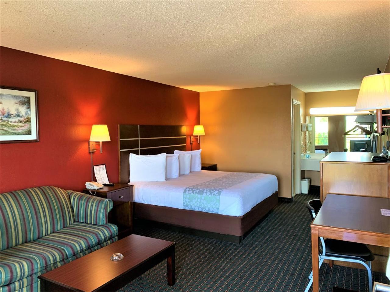 Star Plus Inn & Suites Selmer Εξωτερικό φωτογραφία