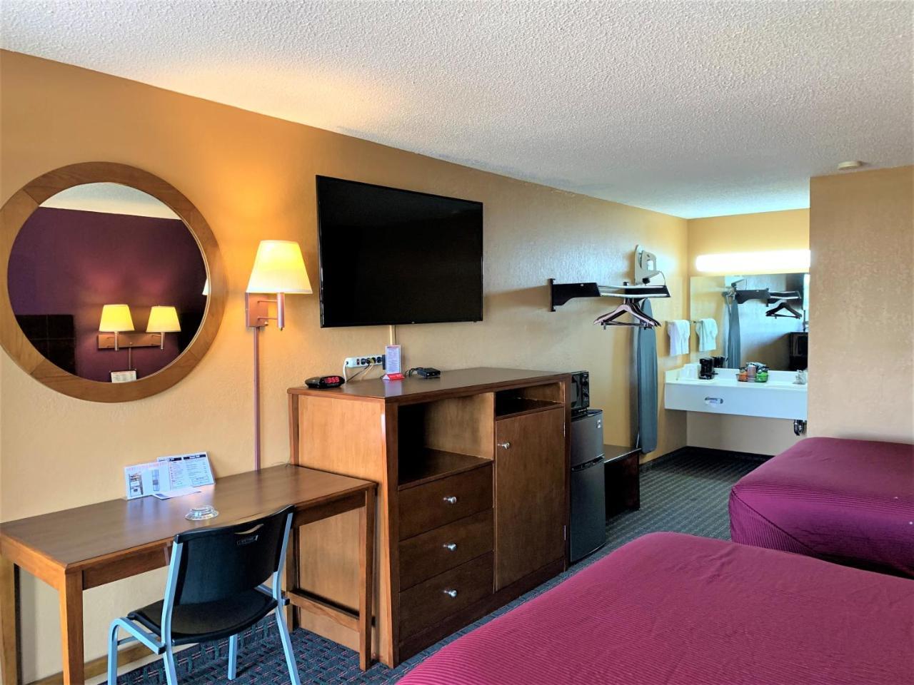 Star Plus Inn & Suites Selmer Εξωτερικό φωτογραφία