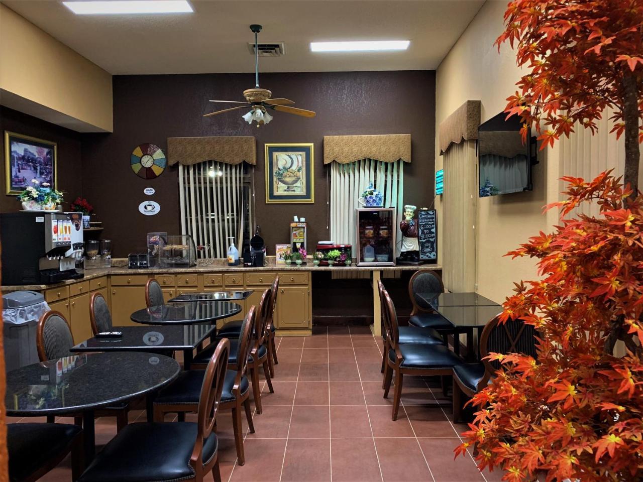 Star Plus Inn & Suites Selmer Εξωτερικό φωτογραφία